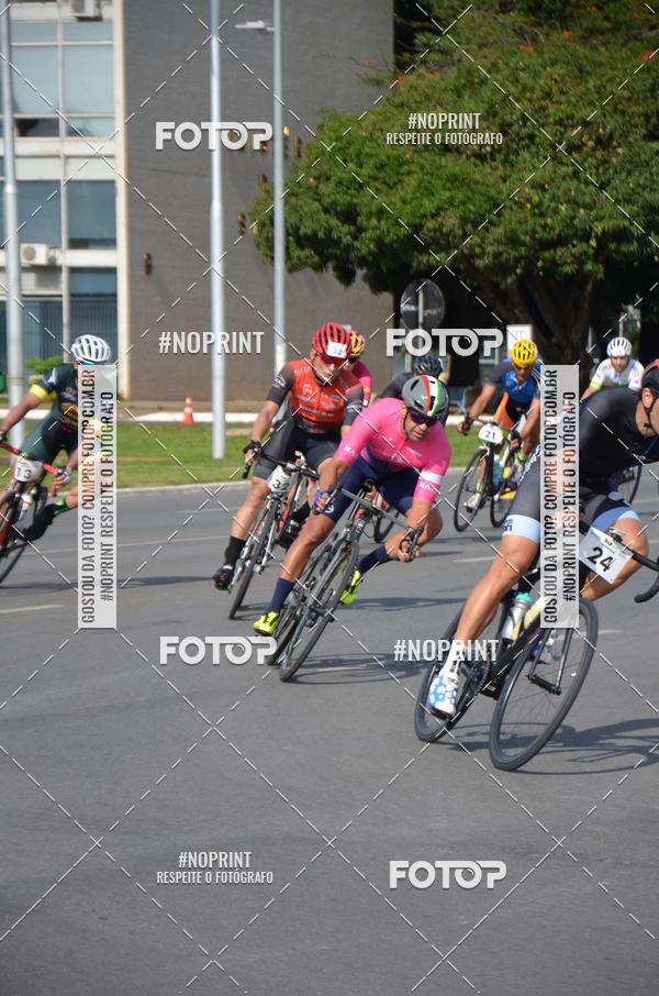 Buy your photos of the event100KM DE BRASLIA-COPA RESENHA MASTER DE CICLISMO. on Fotop