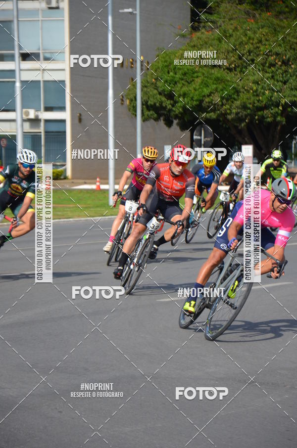 Buy your photos of the event100KM DE BRASLIA-COPA RESENHA MASTER DE CICLISMO. on Fotop