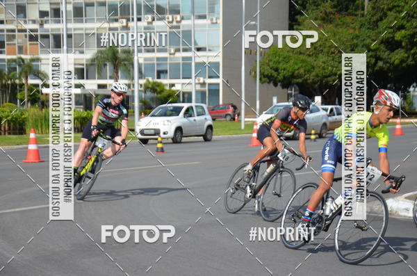Buy your photos of the event100KM DE BRASLIA-COPA RESENHA MASTER DE CICLISMO. on Fotop