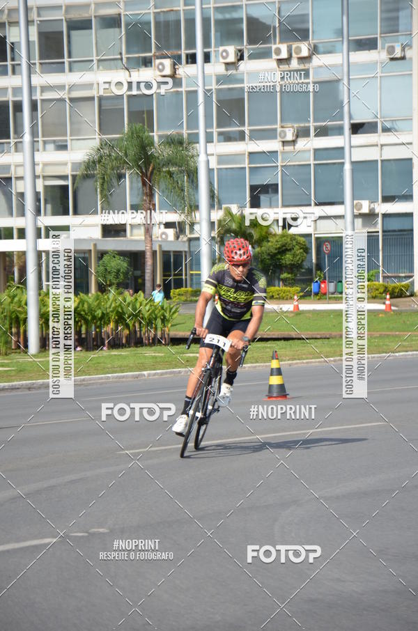 Buy your photos of the event100KM DE BRASLIA-COPA RESENHA MASTER DE CICLISMO. on Fotop