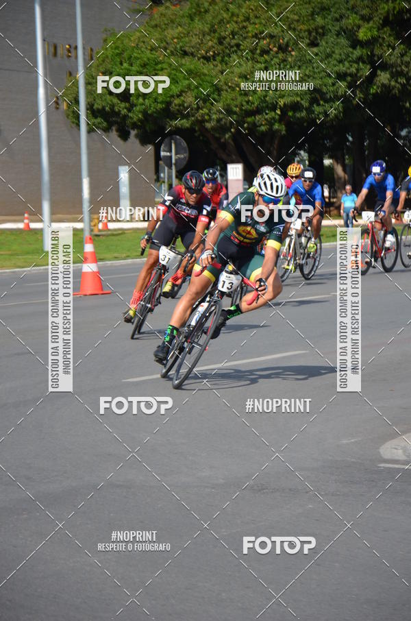 Buy your photos of the event100KM DE BRASLIA-COPA RESENHA MASTER DE CICLISMO. on Fotop