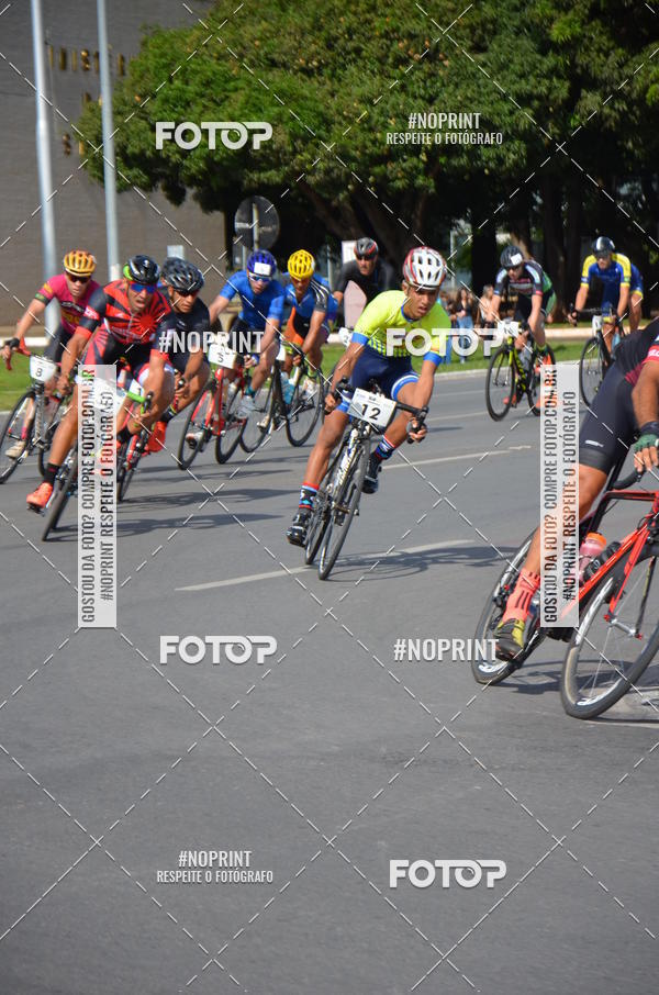 Buy your photos of the event100KM DE BRASLIA-COPA RESENHA MASTER DE CICLISMO. on Fotop