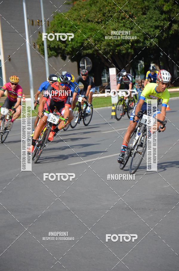 Buy your photos of the event100KM DE BRASLIA-COPA RESENHA MASTER DE CICLISMO. on Fotop