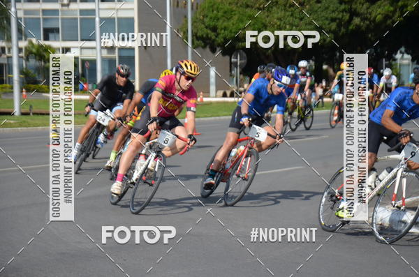 Buy your photos of the event100KM DE BRASLIA-COPA RESENHA MASTER DE CICLISMO. on Fotop