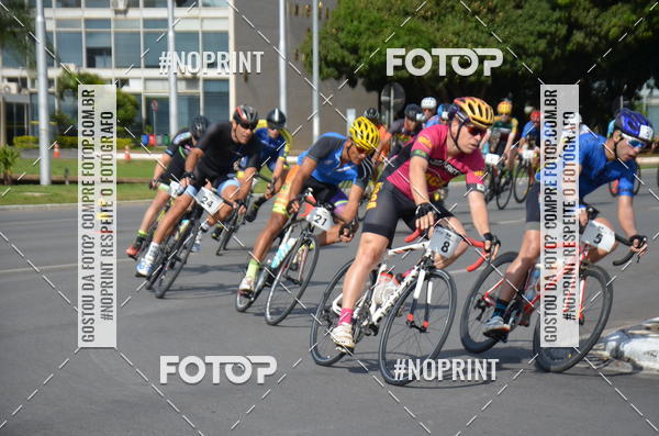 Buy your photos of the event100KM DE BRASLIA-COPA RESENHA MASTER DE CICLISMO. on Fotop
