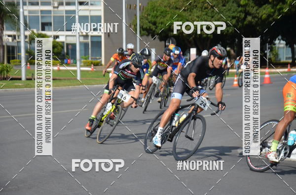 Buy your photos of the event100KM DE BRASLIA-COPA RESENHA MASTER DE CICLISMO. on Fotop