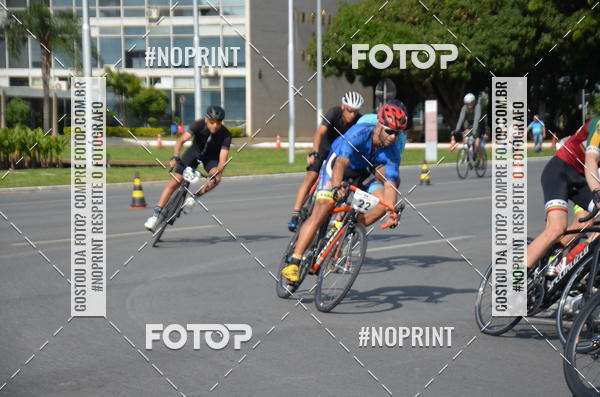 Buy your photos of the event100KM DE BRASLIA-COPA RESENHA MASTER DE CICLISMO. on Fotop