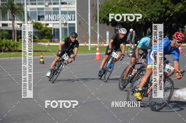 Buy your photos of the event100KM DE BRASLIA-COPA RESENHA MASTER DE CICLISMO. on Fotop