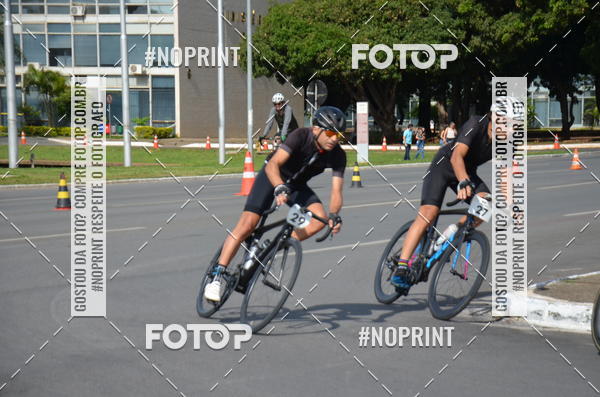 Buy your photos of the event100KM DE BRASLIA-COPA RESENHA MASTER DE CICLISMO. on Fotop