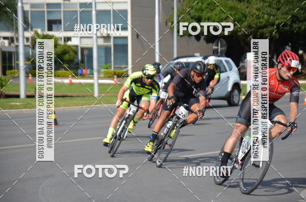 Buy your photos of the event100KM DE BRASLIA-COPA RESENHA MASTER DE CICLISMO. on Fotop