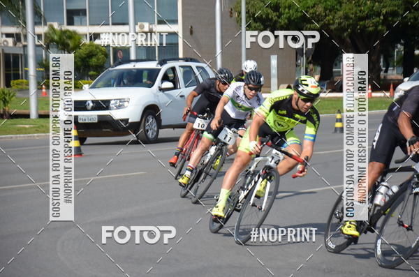 Buy your photos of the event100KM DE BRASLIA-COPA RESENHA MASTER DE CICLISMO. on Fotop