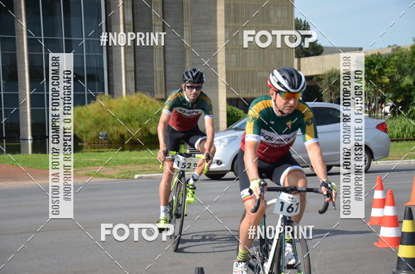 Buy your photos of the event100KM DE BRASLIA-COPA RESENHA MASTER DE CICLISMO. on Fotop