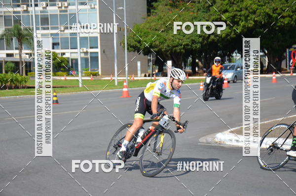 Buy your photos of the event100KM DE BRASLIA-COPA RESENHA MASTER DE CICLISMO. on Fotop