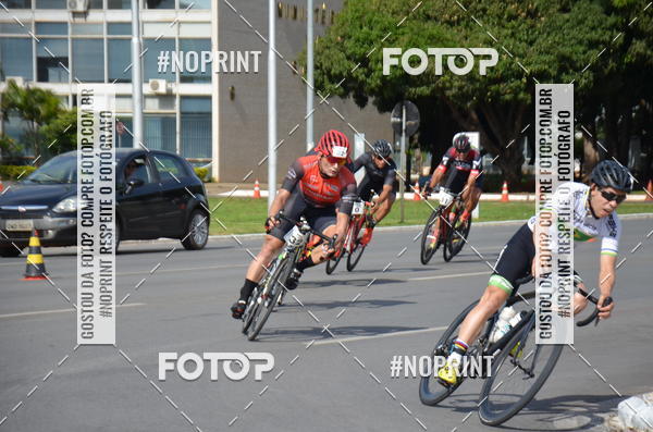 Buy your photos of the event100KM DE BRASLIA-COPA RESENHA MASTER DE CICLISMO. on Fotop