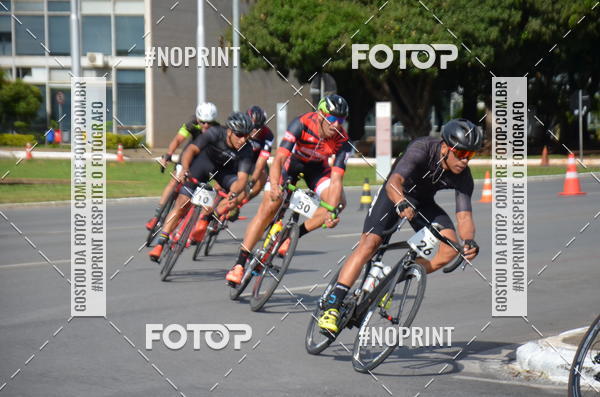 Buy your photos of the event100KM DE BRASLIA-COPA RESENHA MASTER DE CICLISMO. on Fotop