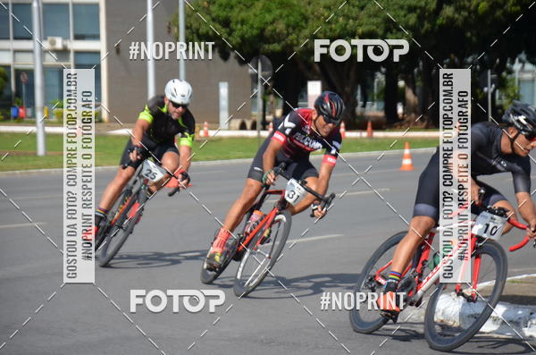 Buy your photos of the event100KM DE BRASLIA-COPA RESENHA MASTER DE CICLISMO. on Fotop