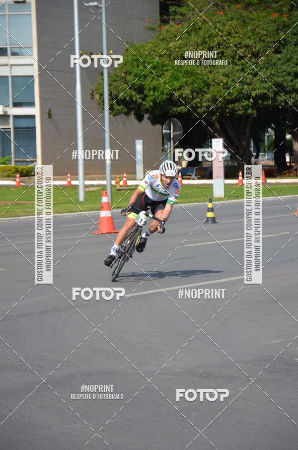 Buy your photos of the event100KM DE BRASLIA-COPA RESENHA MASTER DE CICLISMO. on Fotop