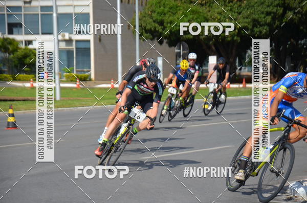 Buy your photos of the event100KM DE BRASLIA-COPA RESENHA MASTER DE CICLISMO. on Fotop