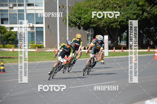 Buy your photos of the event100KM DE BRASLIA-COPA RESENHA MASTER DE CICLISMO. on Fotop