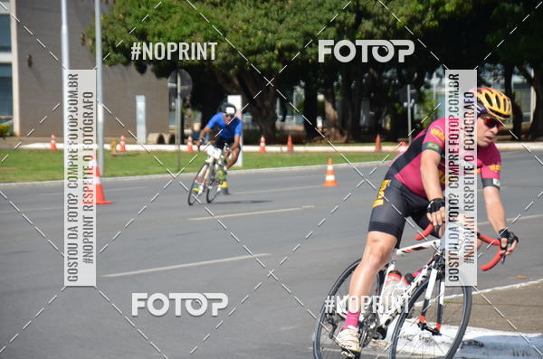Buy your photos of the event100KM DE BRASLIA-COPA RESENHA MASTER DE CICLISMO. on Fotop
