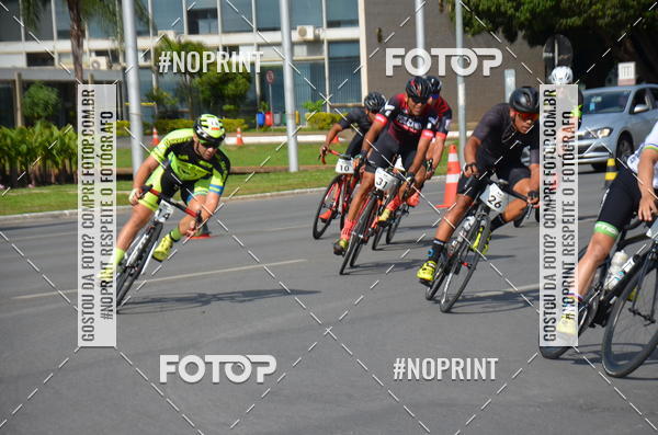 Buy your photos of the event100KM DE BRASLIA-COPA RESENHA MASTER DE CICLISMO. on Fotop