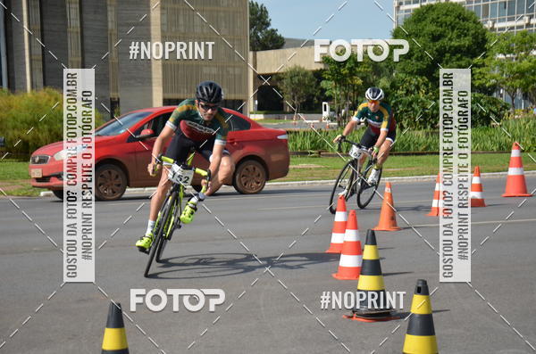 Buy your photos of the event100KM DE BRASLIA-COPA RESENHA MASTER DE CICLISMO. on Fotop