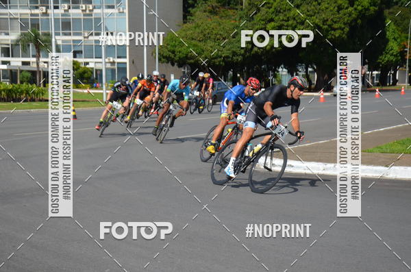 Buy your photos of the event100KM DE BRASLIA-COPA RESENHA MASTER DE CICLISMO. on Fotop