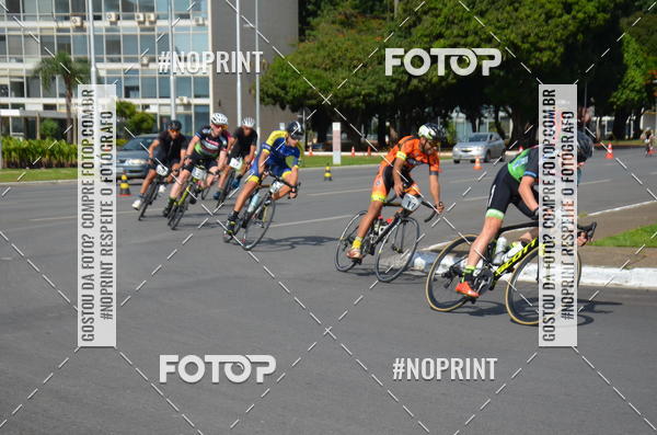 Buy your photos of the event100KM DE BRASLIA-COPA RESENHA MASTER DE CICLISMO. on Fotop