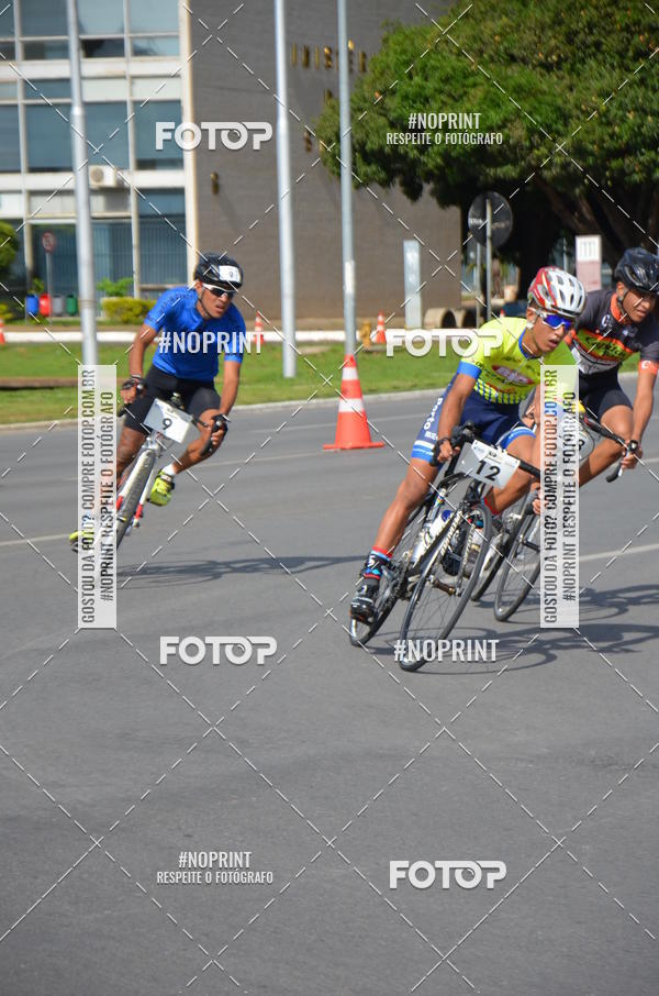 Buy your photos of the event100KM DE BRASLIA-COPA RESENHA MASTER DE CICLISMO. on Fotop