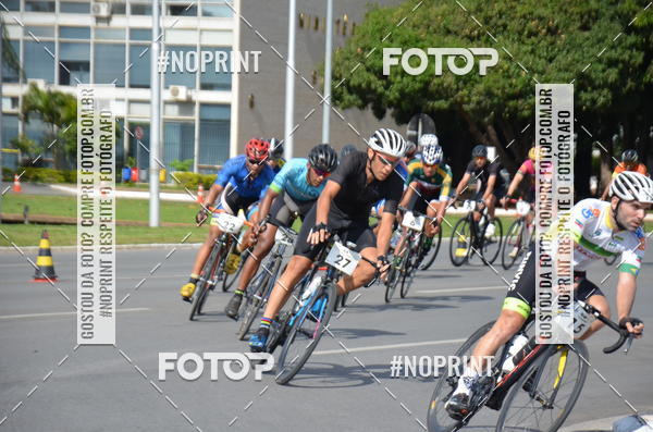 Buy your photos of the event100KM DE BRASLIA-COPA RESENHA MASTER DE CICLISMO. on Fotop
