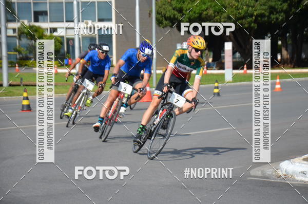 Buy your photos of the event100KM DE BRASLIA-COPA RESENHA MASTER DE CICLISMO. on Fotop