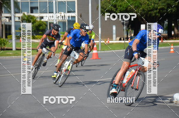 Buy your photos of the event100KM DE BRASLIA-COPA RESENHA MASTER DE CICLISMO. on Fotop
