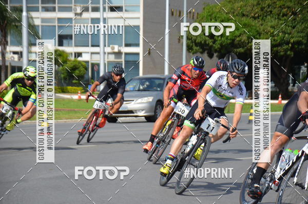 Buy your photos of the event100KM DE BRASLIA-COPA RESENHA MASTER DE CICLISMO. on Fotop