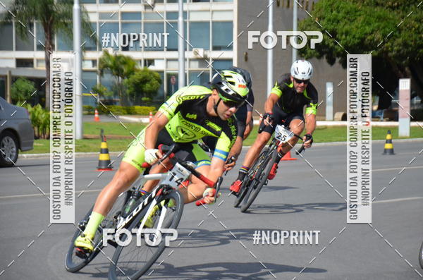 Buy your photos of the event100KM DE BRASLIA-COPA RESENHA MASTER DE CICLISMO. on Fotop