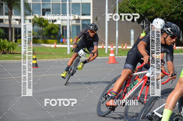 Buy your photos of the event100KM DE BRASLIA-COPA RESENHA MASTER DE CICLISMO. on Fotop