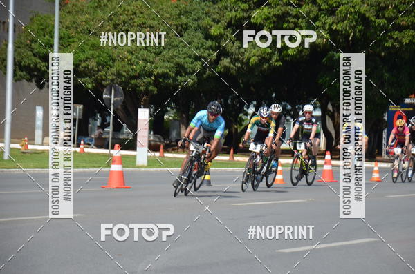 Buy your photos of the event100KM DE BRASLIA-COPA RESENHA MASTER DE CICLISMO. on Fotop