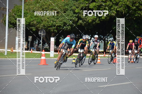 Buy your photos of the event100KM DE BRASLIA-COPA RESENHA MASTER DE CICLISMO. on Fotop