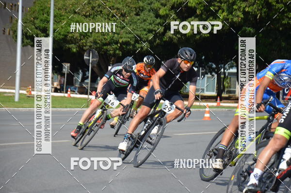 Buy your photos of the event100KM DE BRASLIA-COPA RESENHA MASTER DE CICLISMO. on Fotop