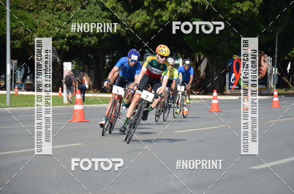 Buy your photos of the event100KM DE BRASLIA-COPA RESENHA MASTER DE CICLISMO. on Fotop