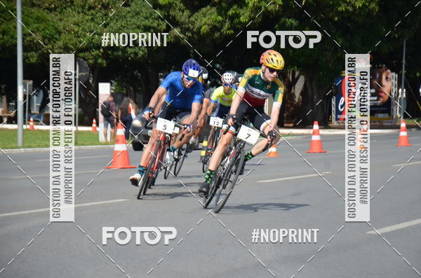 Buy your photos of the event100KM DE BRASLIA-COPA RESENHA MASTER DE CICLISMO. on Fotop