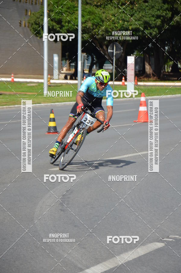 Buy your photos of the event100KM DE BRASLIA-COPA RESENHA MASTER DE CICLISMO. on Fotop