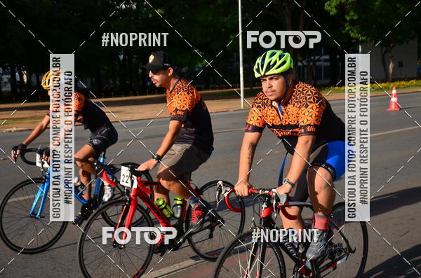 Compre as suas fotos do evento100KM DE BRASLIA-COPA RESENHA MASTER DE CICLISMO. no Fotop