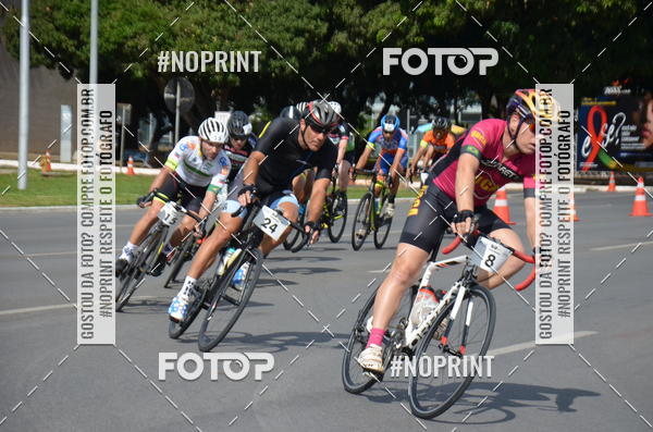 Buy your photos of the event100KM DE BRASLIA-COPA RESENHA MASTER DE CICLISMO. on Fotop