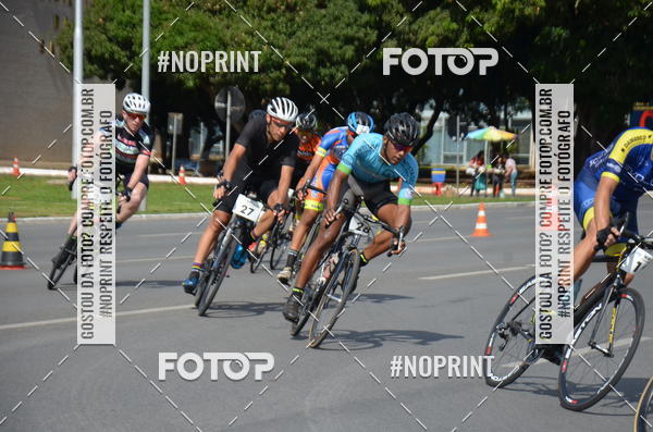 Buy your photos of the event100KM DE BRASLIA-COPA RESENHA MASTER DE CICLISMO. on Fotop