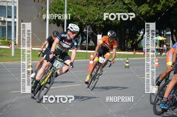 Buy your photos of the event100KM DE BRASLIA-COPA RESENHA MASTER DE CICLISMO. on Fotop