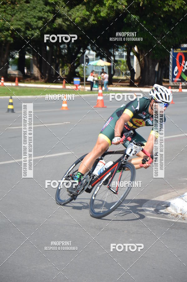 Buy your photos of the event100KM DE BRASLIA-COPA RESENHA MASTER DE CICLISMO. on Fotop