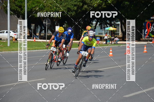 Buy your photos of the event100KM DE BRASLIA-COPA RESENHA MASTER DE CICLISMO. on Fotop