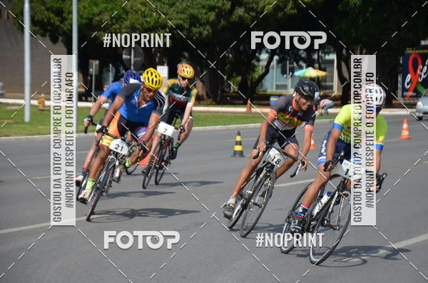 Buy your photos of the event100KM DE BRASLIA-COPA RESENHA MASTER DE CICLISMO. on Fotop