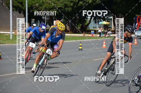 Buy your photos of the event100KM DE BRASLIA-COPA RESENHA MASTER DE CICLISMO. on Fotop