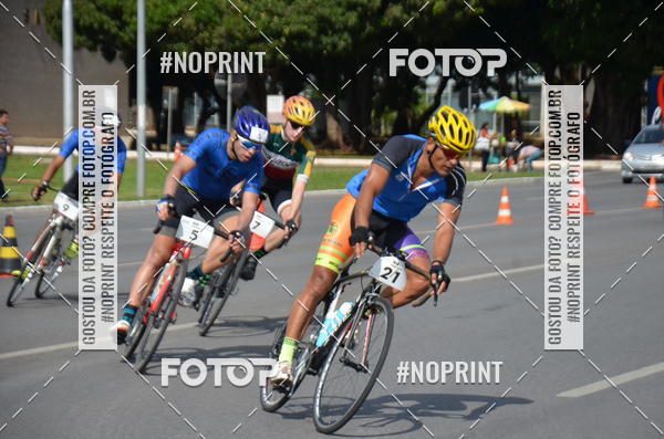 Buy your photos of the event100KM DE BRASLIA-COPA RESENHA MASTER DE CICLISMO. on Fotop